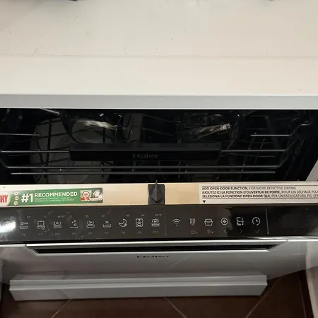 Vilă Sweet View Pool Escape *